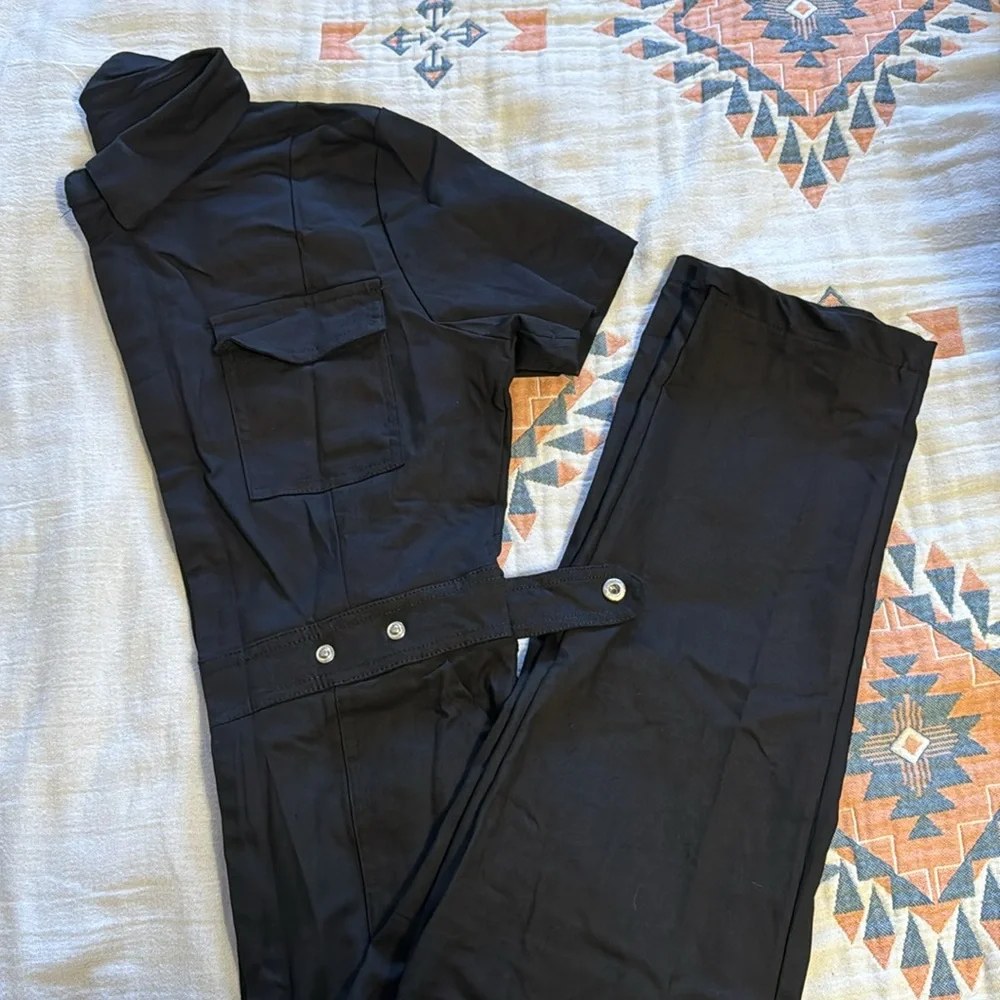 Utility jumpsuit🔗 - Picture 2 of 6